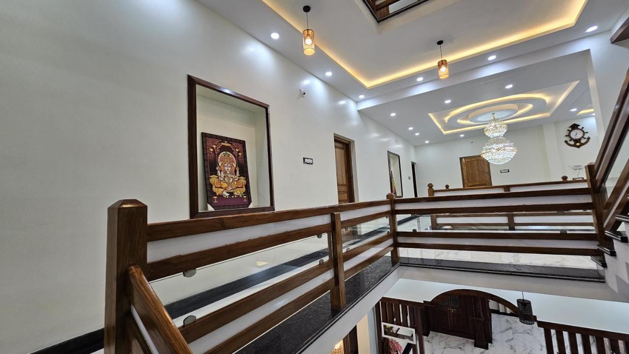 Vrindavan Homestay Near Temple Mavalli Exterior photo